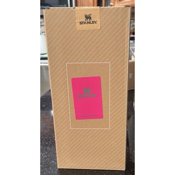 Hello Kitty 40 Oz Flowstate Quencher Tumbler Hot Pink New In Box - Picture 2 of 6